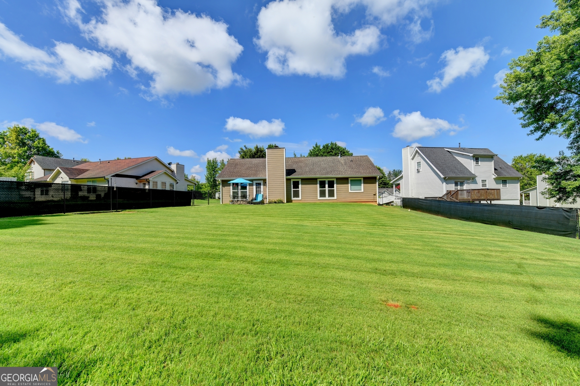64 Poseidon Way Property Photo 3