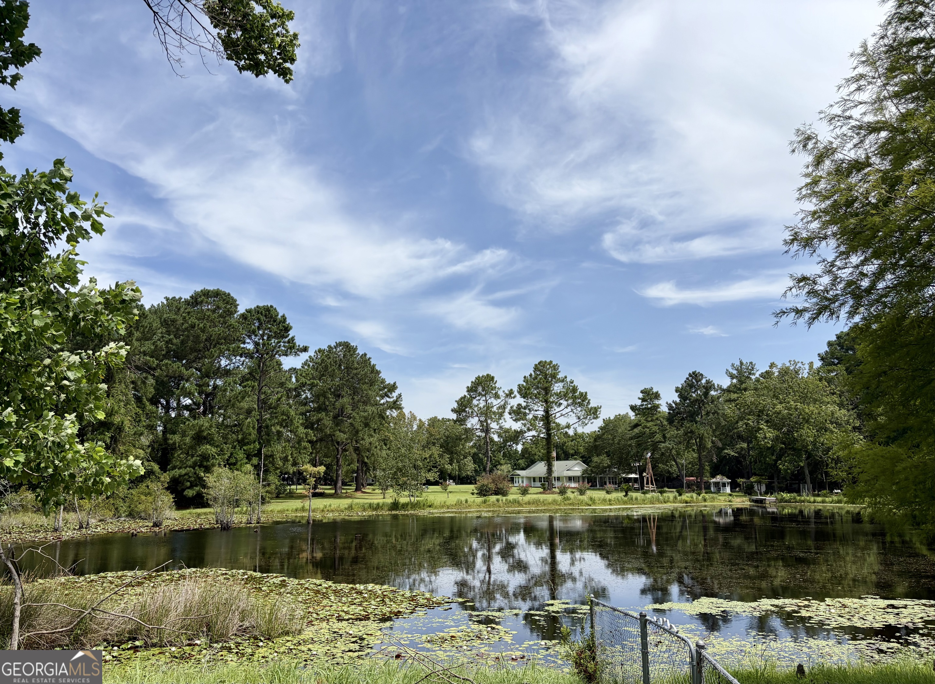 2121 Alexis Drive Property Photo 10