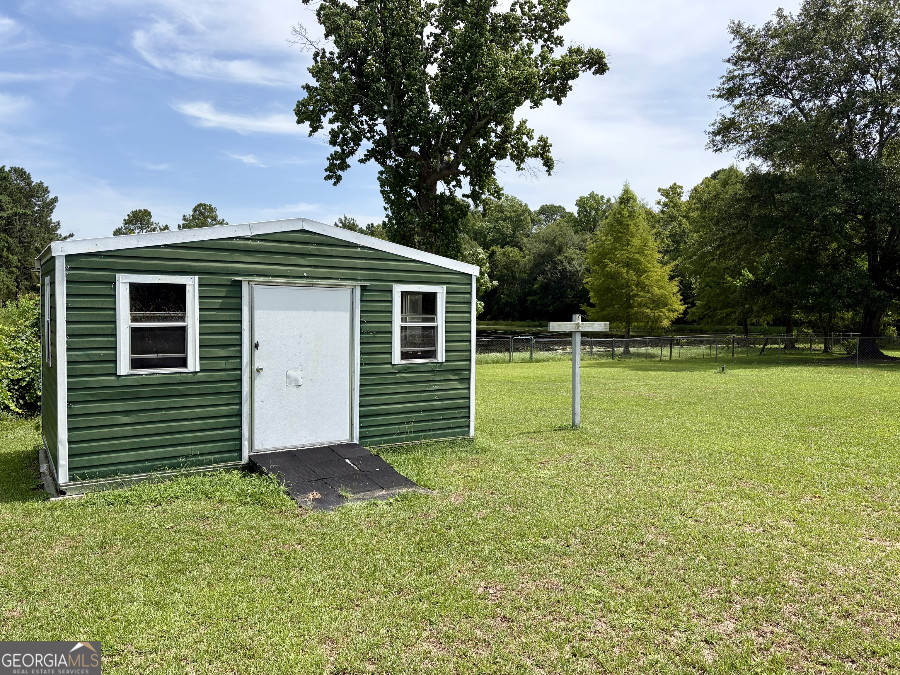 2121 Alexis Drive Property Photo 11