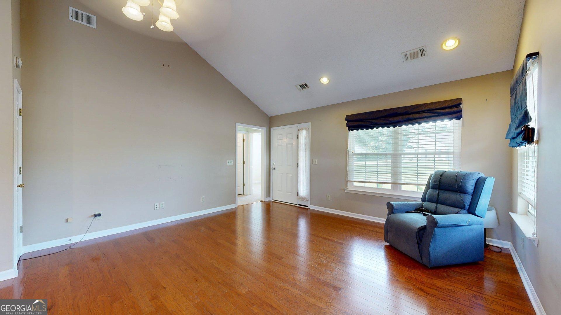 2121 Alexis Drive Property Photo 25