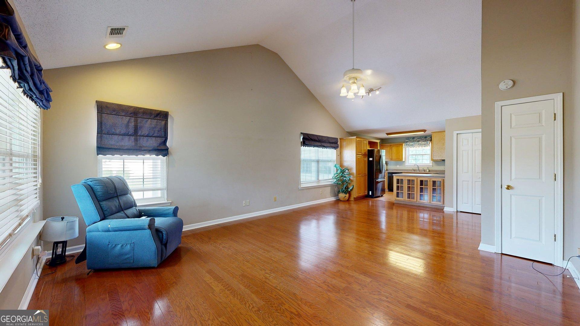 2121 Alexis Drive Property Photo 26