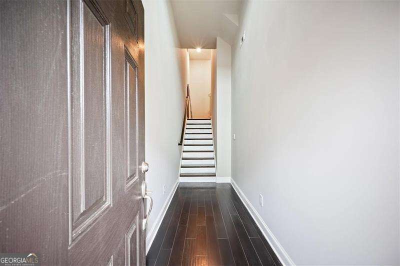 1505 Slopeside Loop Property Photo 4