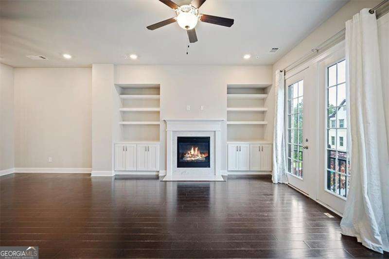 1505 Slopeside Loop Property Photo 9