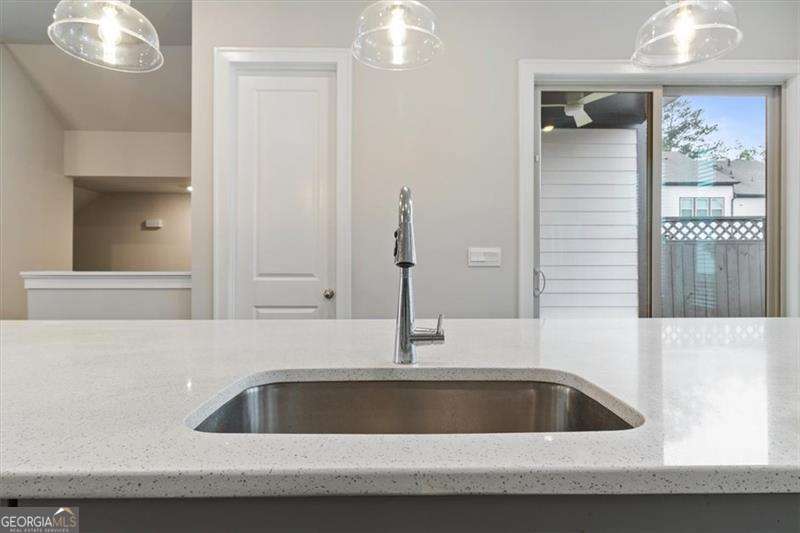 1505 Slopeside Loop Property Photo 15
