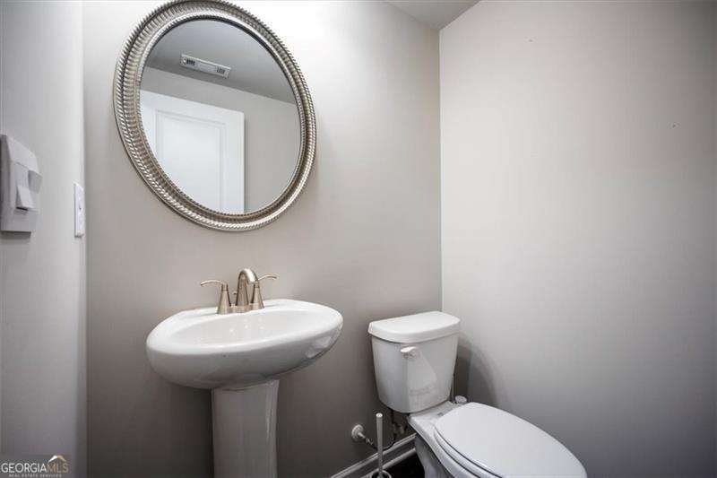 1505 Slopeside Loop Property Photo 17
