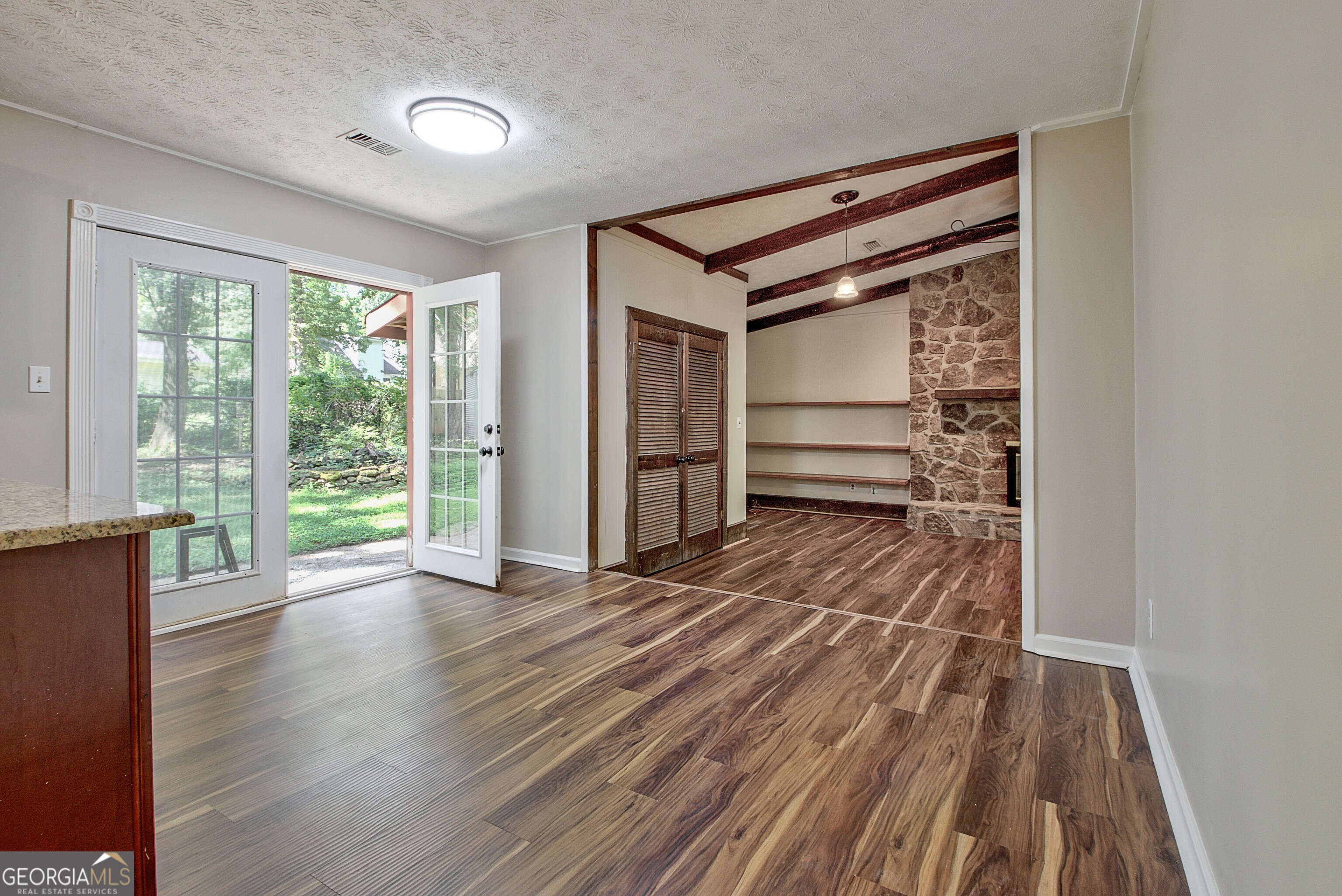 11 Logwood Lane Property Photo 12