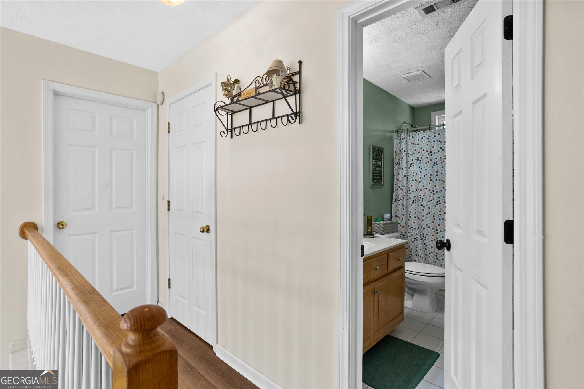 1660 Burnt Oak Way Property Photo 32