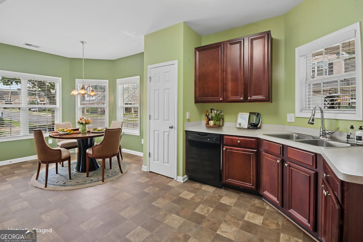 2555 Flat Shoals Road # 2501 Property Photo 18