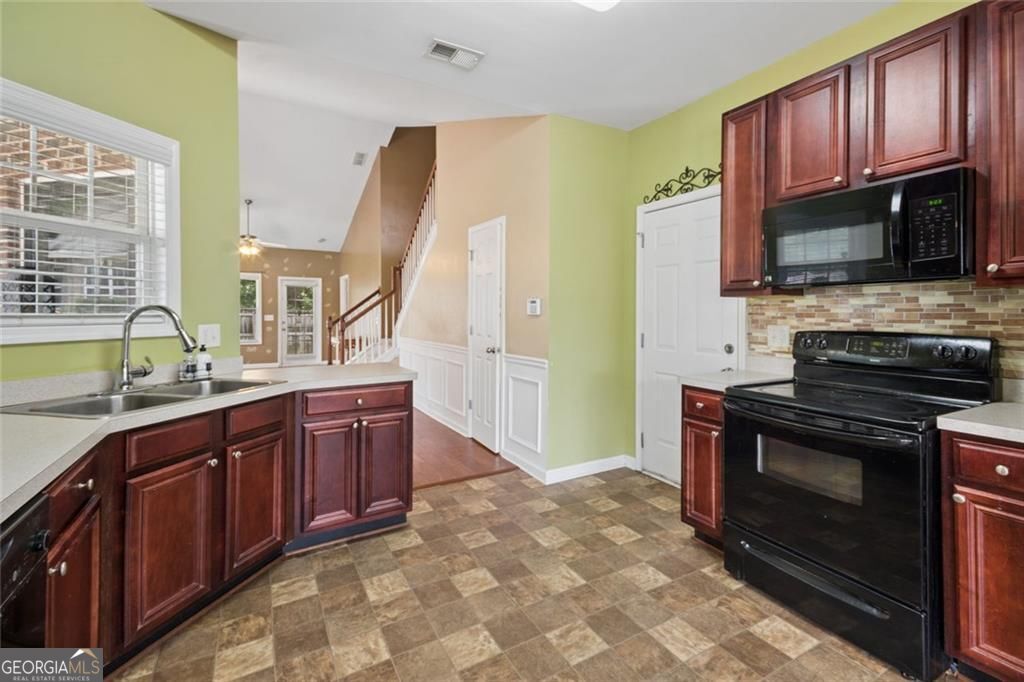 2555 Flat Shoals Road # 2501 Property Photo 21