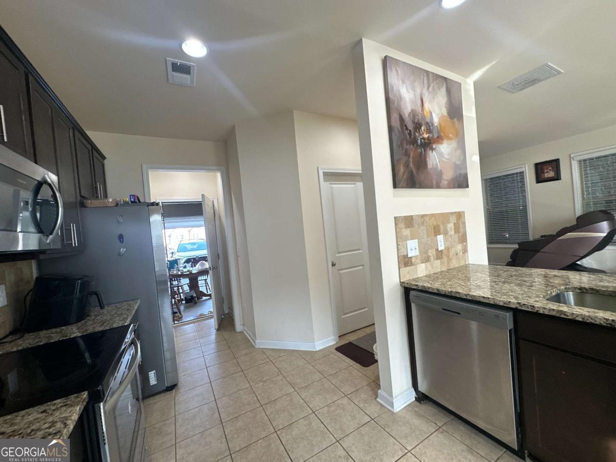 4485 Almanor Circle Property Photo 11