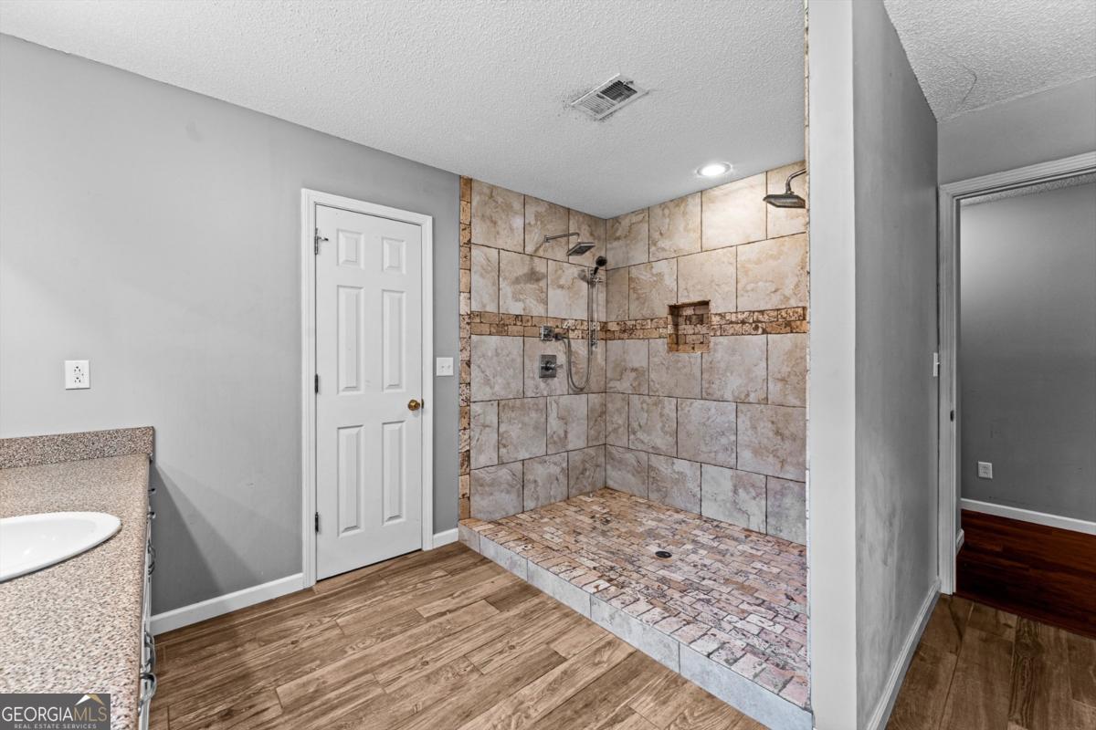 762 Old Mcleod Bridge Road Property Photo 41