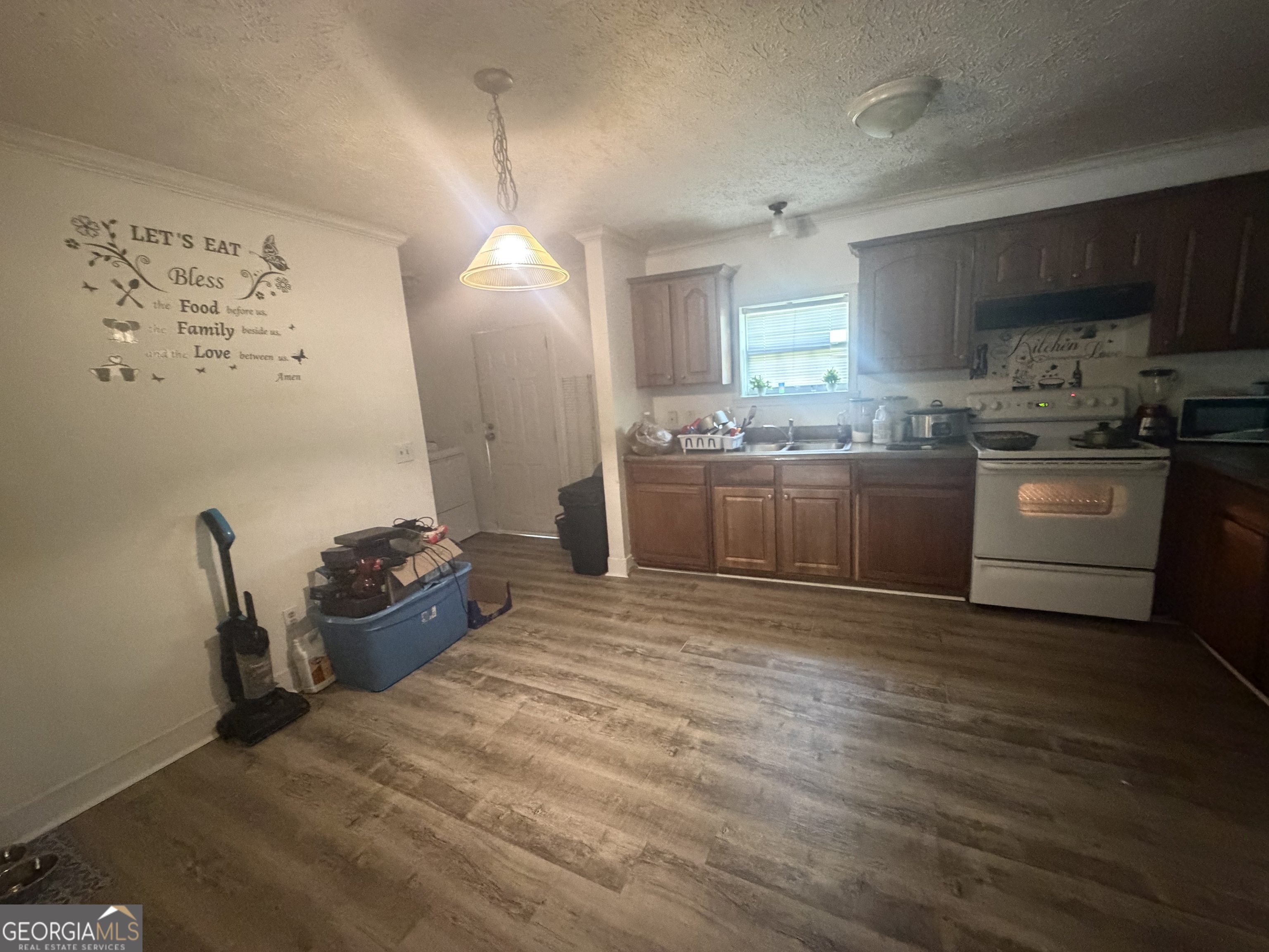 150 Alview Drive Property Photo 6
