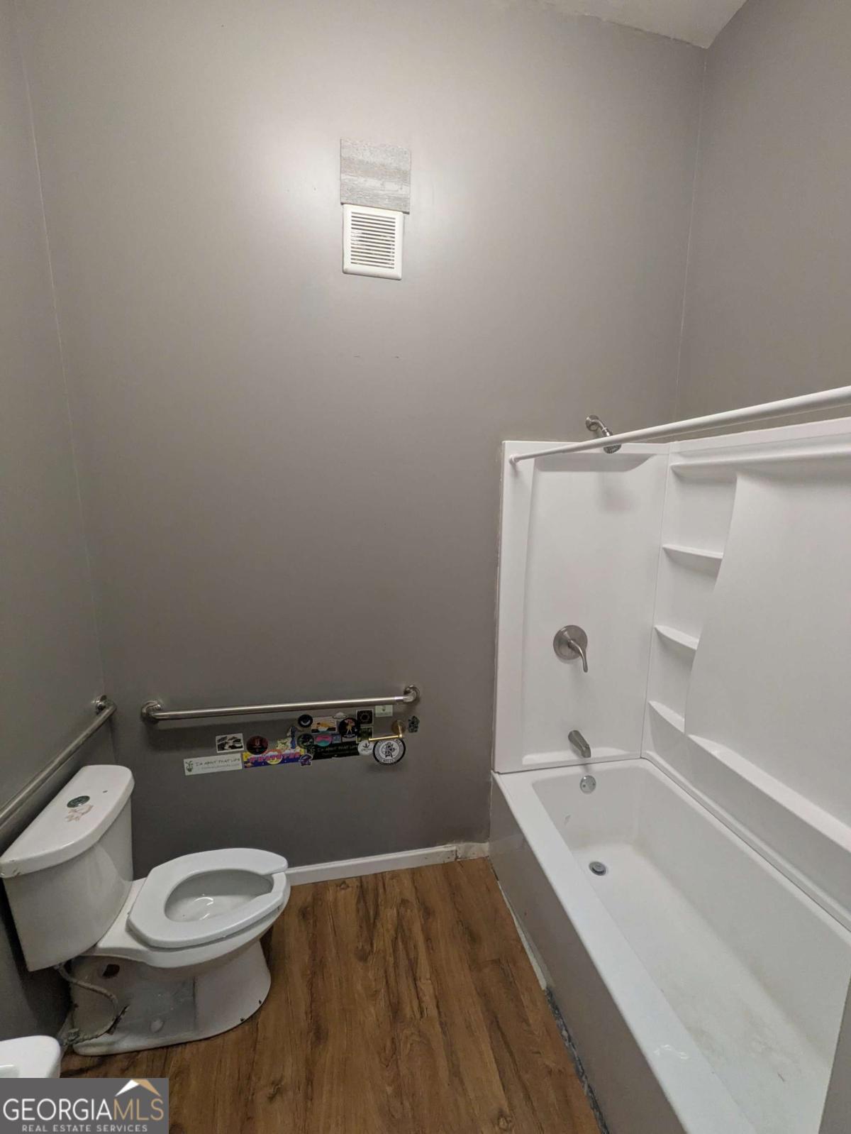 242 N 5th Avenue Sw # 226 Property Photo 27