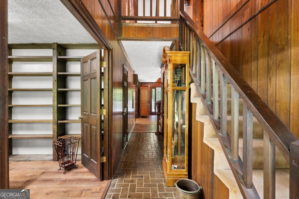 151 Evans Road Property Photo 12