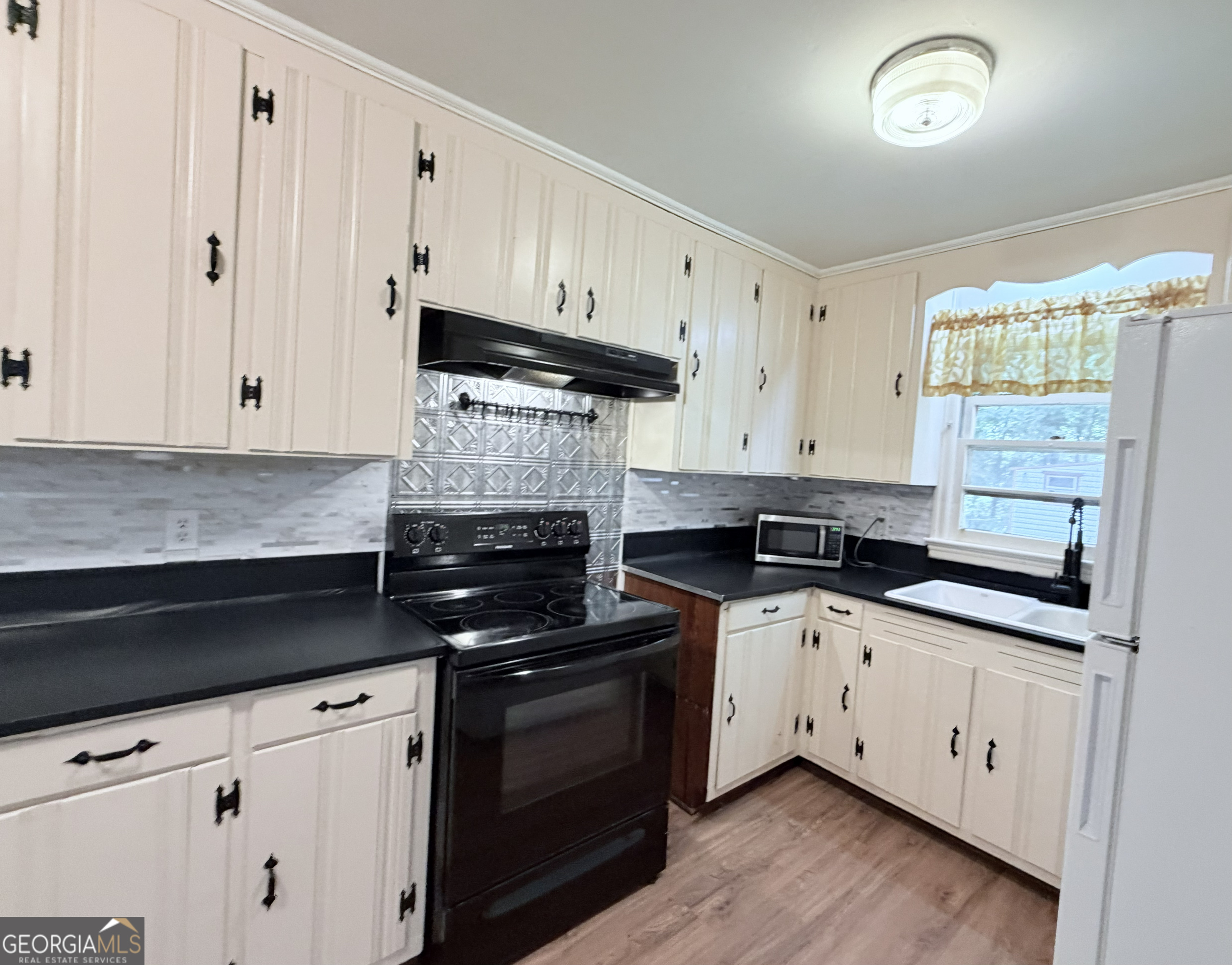 105 Dogwood Drive Property Photo 24