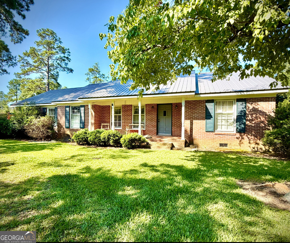 290 Virginia Circle Property Photo 1