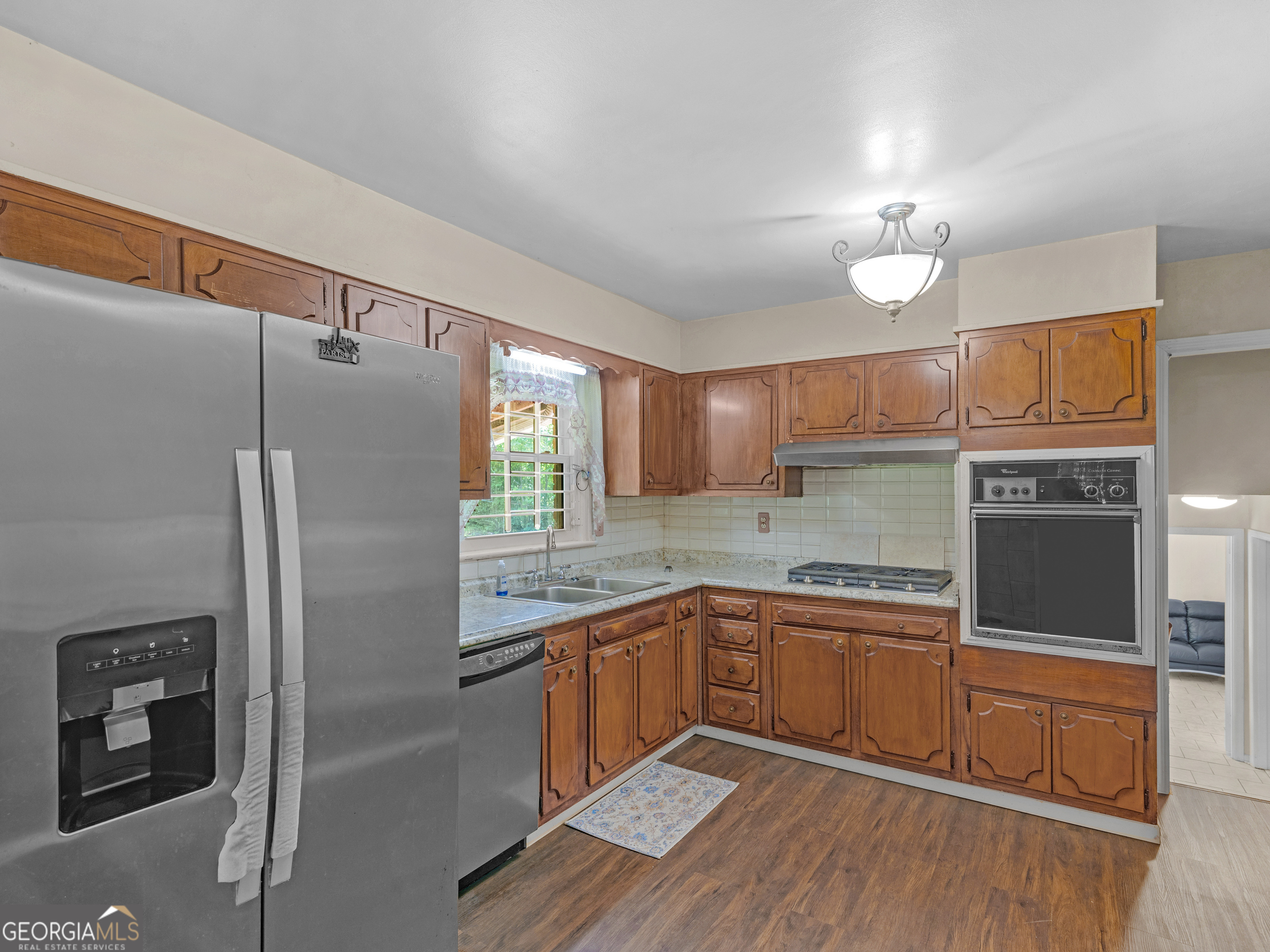 2026 Pinecrest Drive Property Photo 11