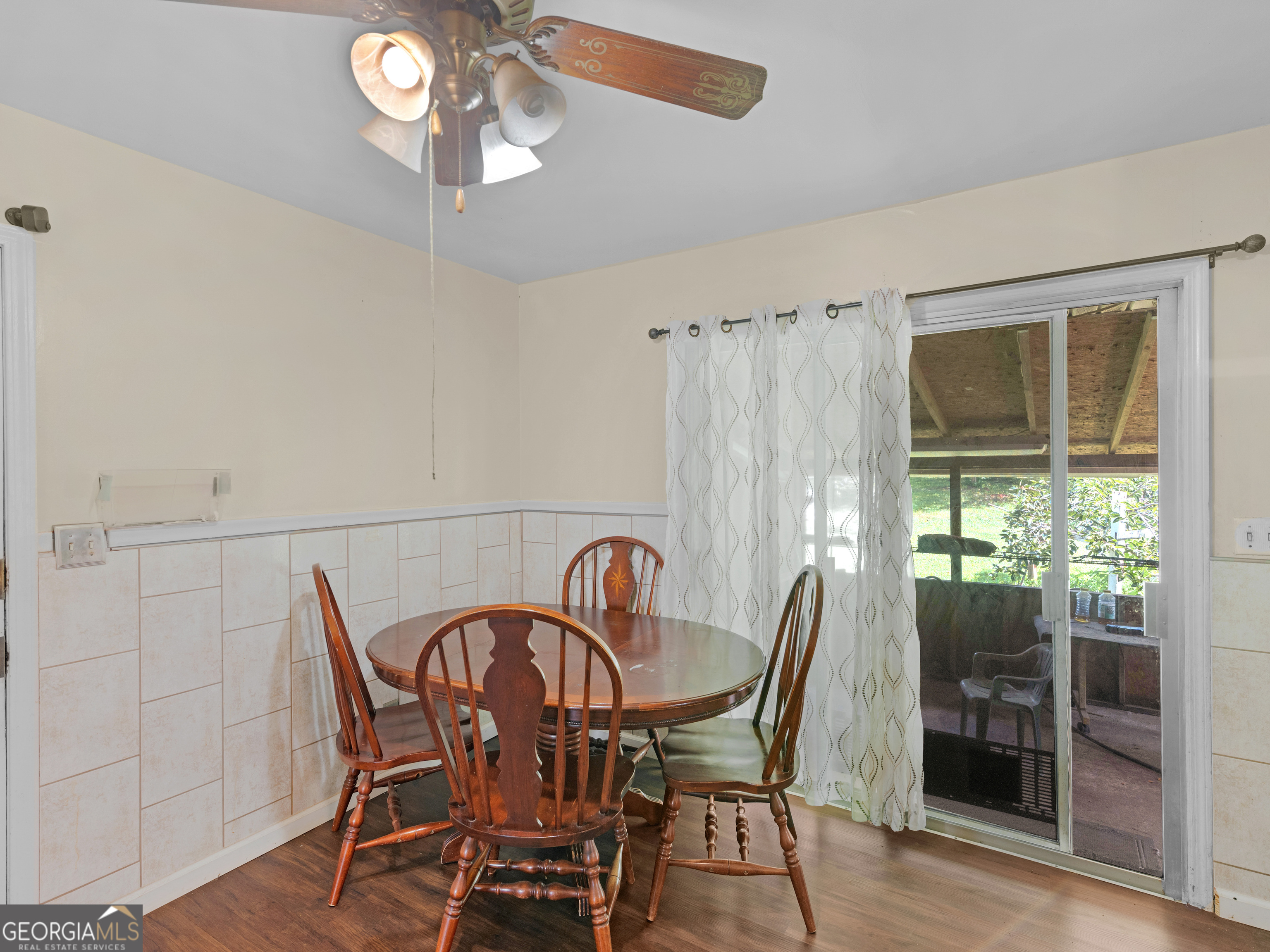 2026 Pinecrest Drive Property Photo 14