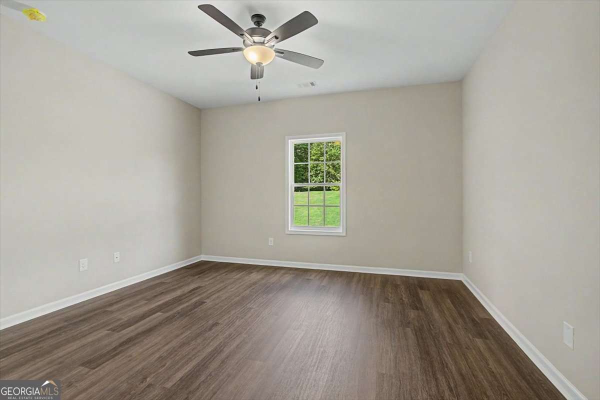 201 Loftis Road Property Photo 22