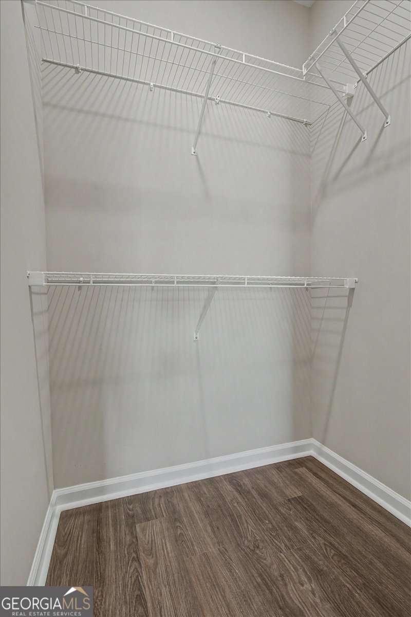 201 Loftis Road Property Photo 25