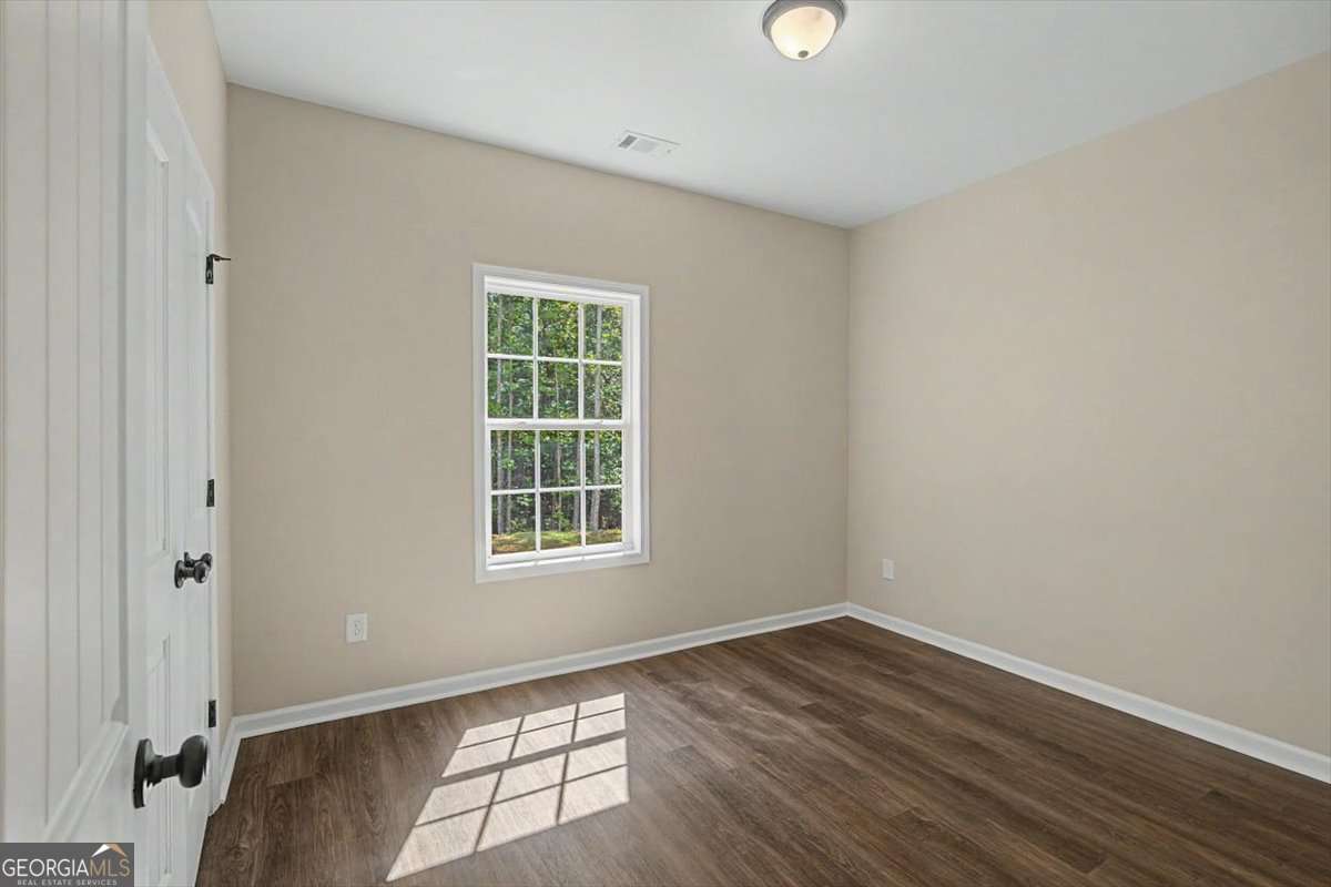 201 Loftis Road Property Photo 27