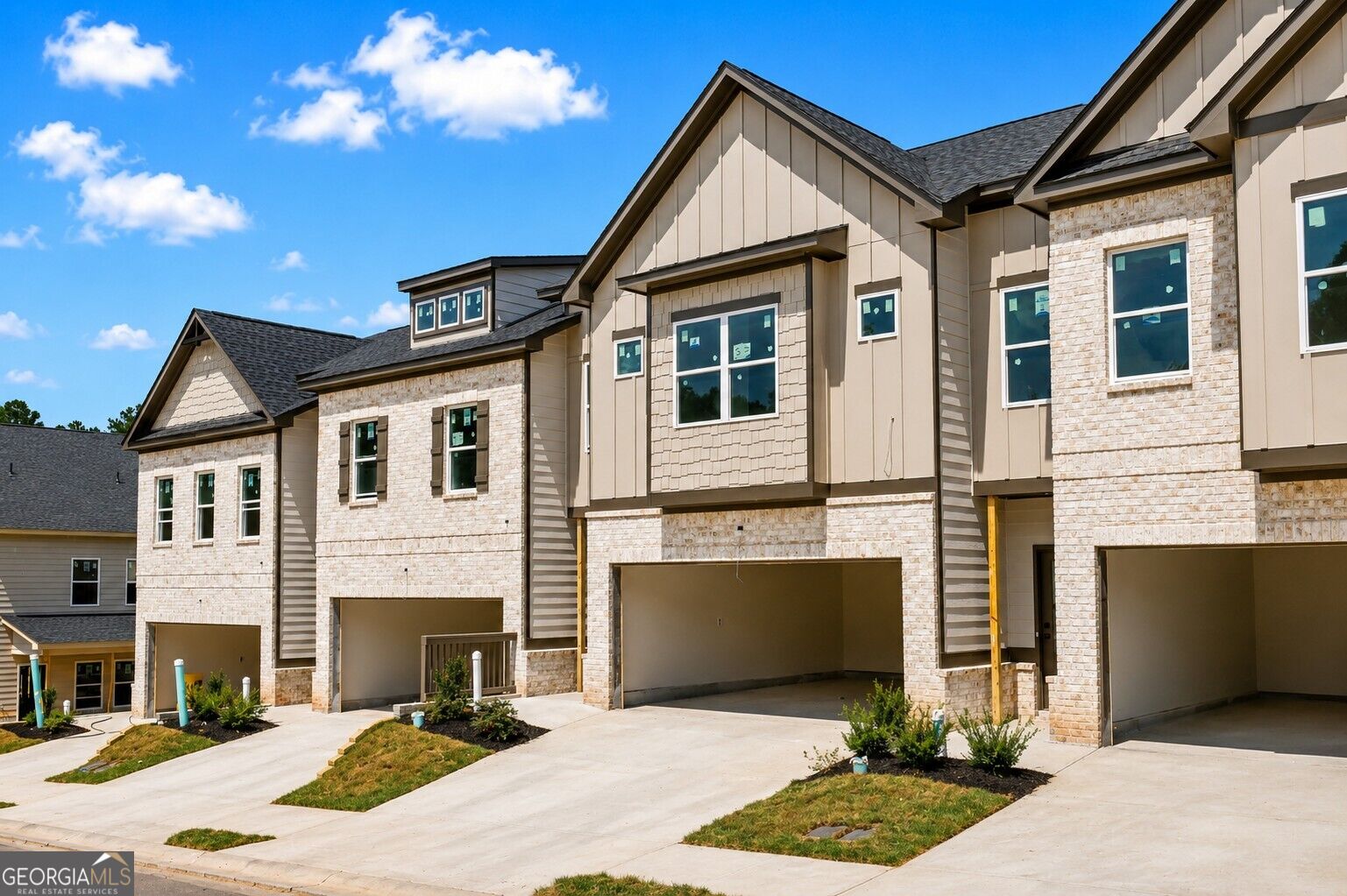 4353 Fern River Bend # 33 Property Photo 1