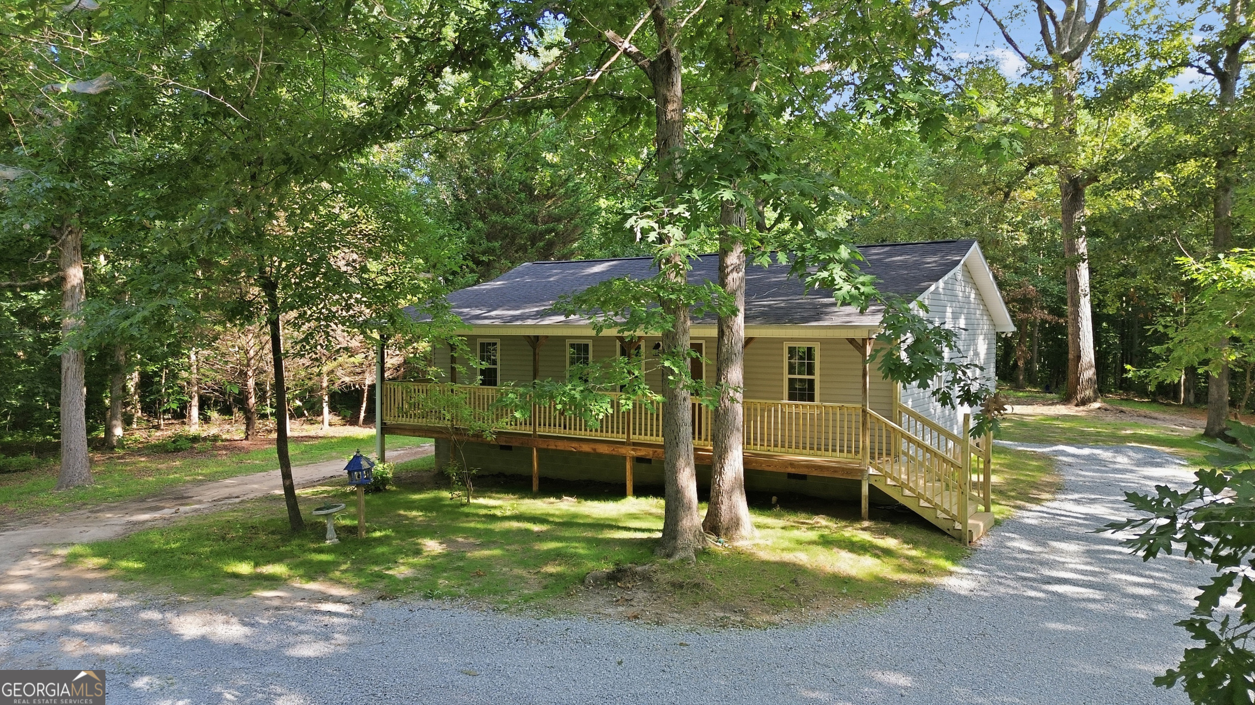 222 Chigger Ridge Road Property Photo 1