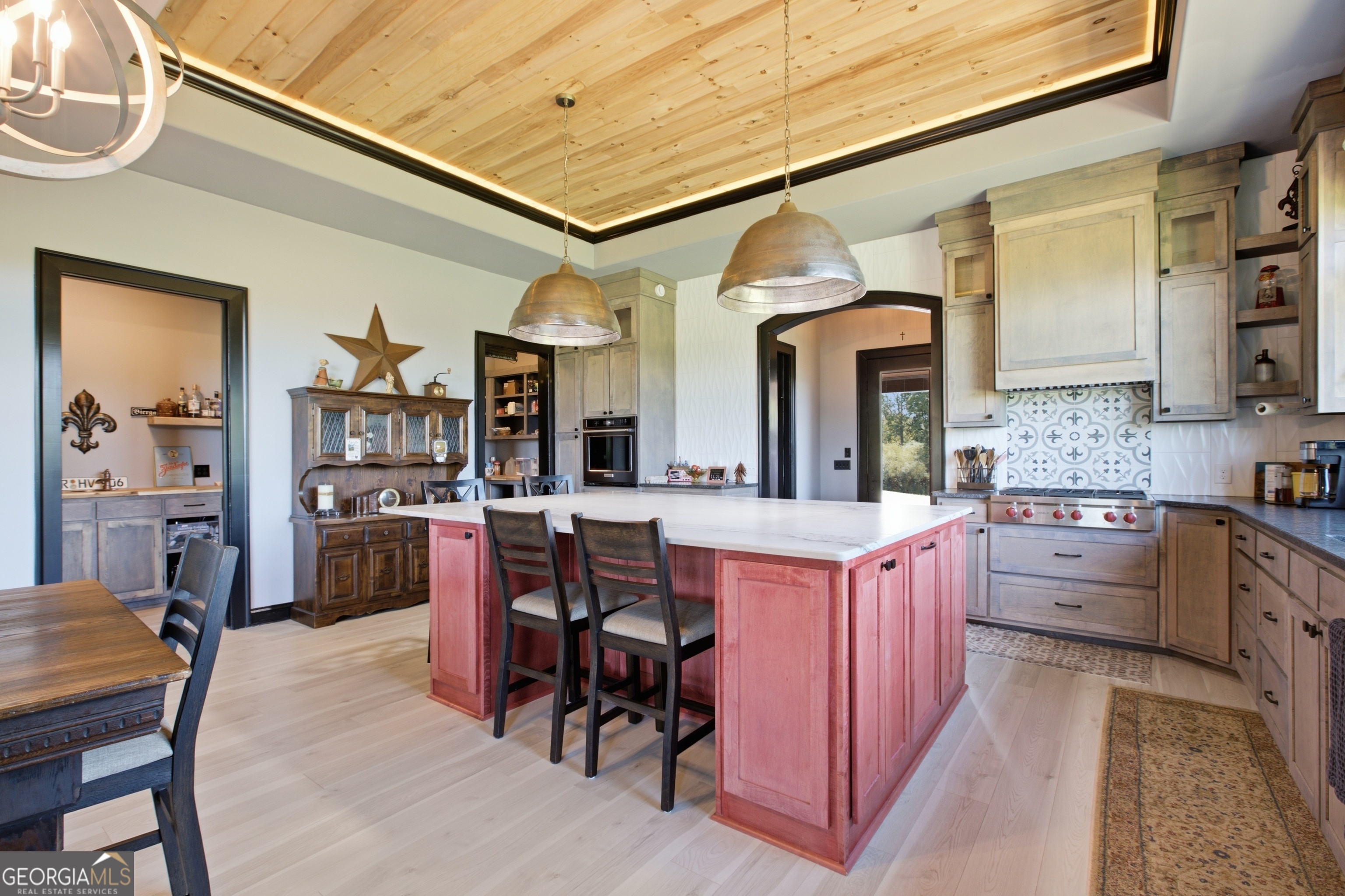 593/525 Amy's Creek Road Property Photo 6