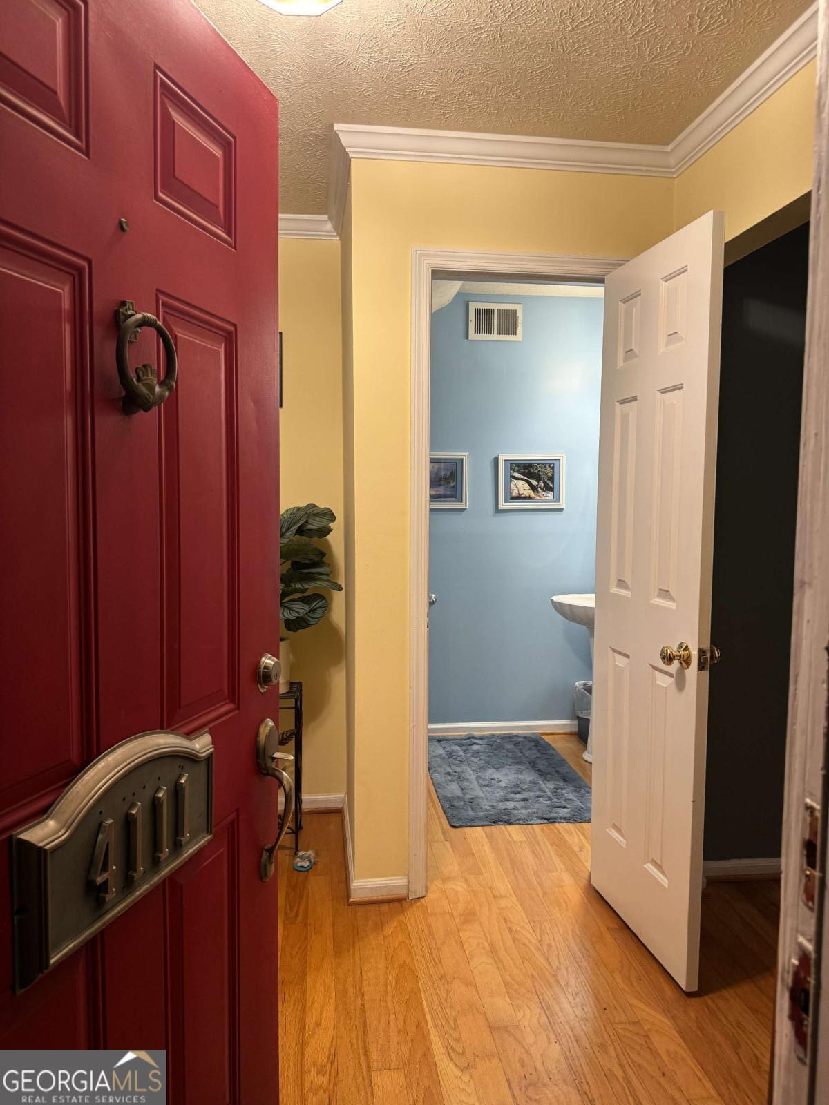 4111 N Gloucester Place # 4111 Property Photo 5