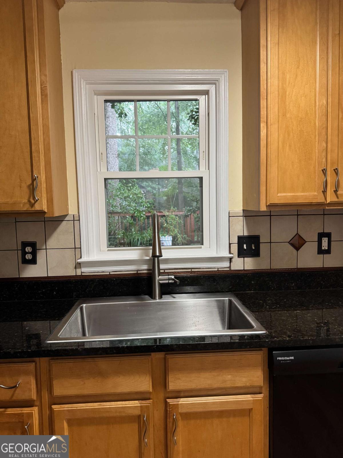 4111 N Gloucester Place # 4111 Property Photo 13