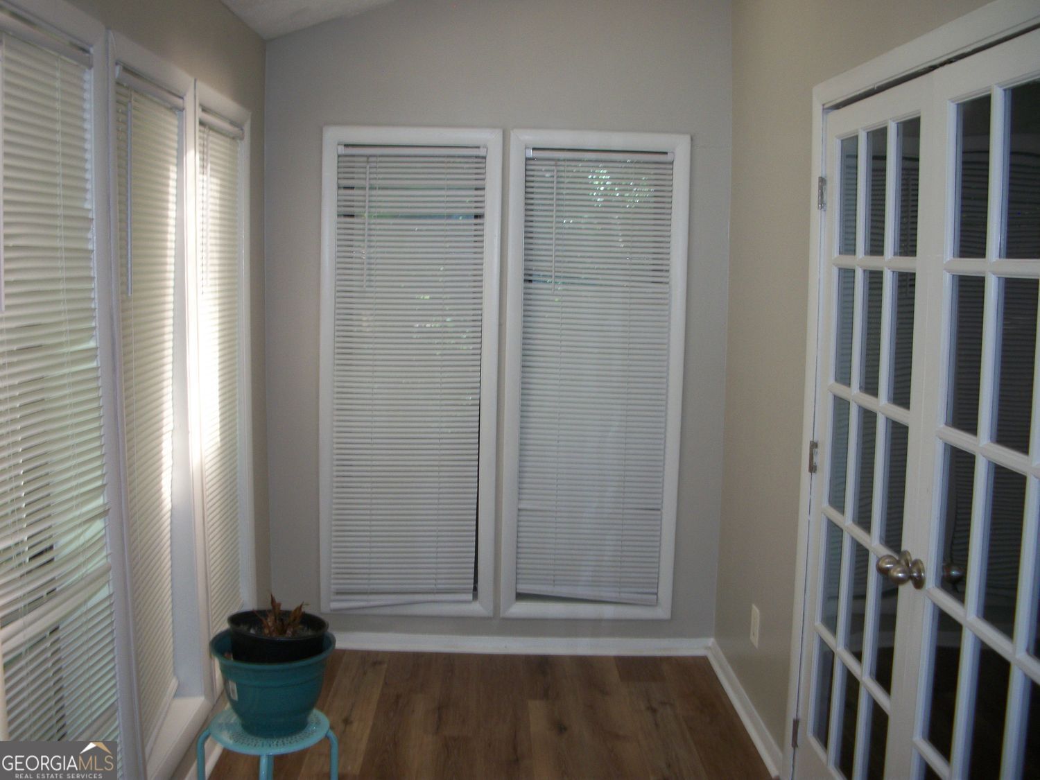 9400 Roberts Drive # 4g Property Photo 6