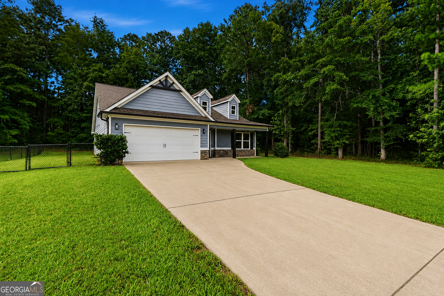 100 Bark Circle Property Photo 2