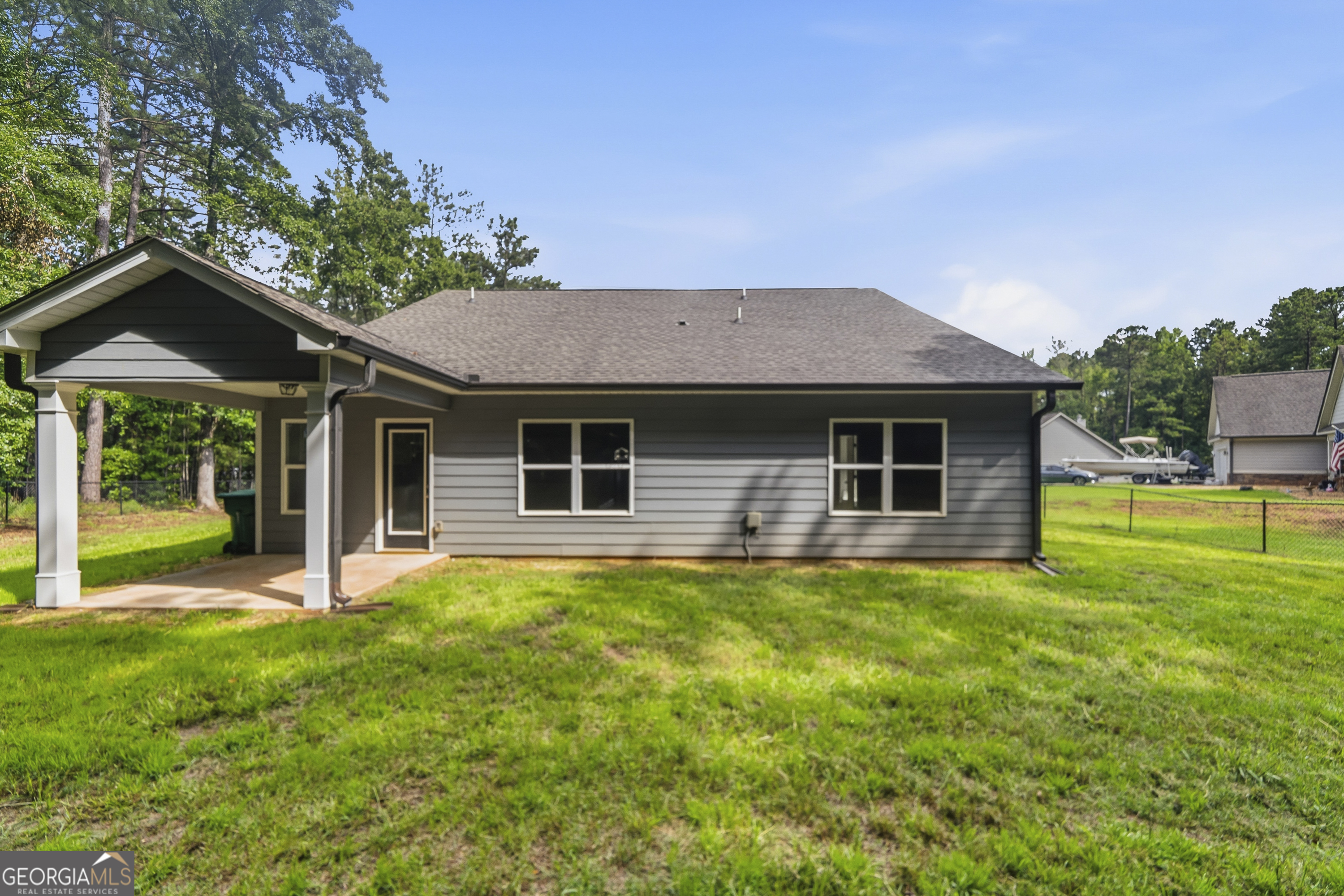 100 Bark Circle Property Photo 4