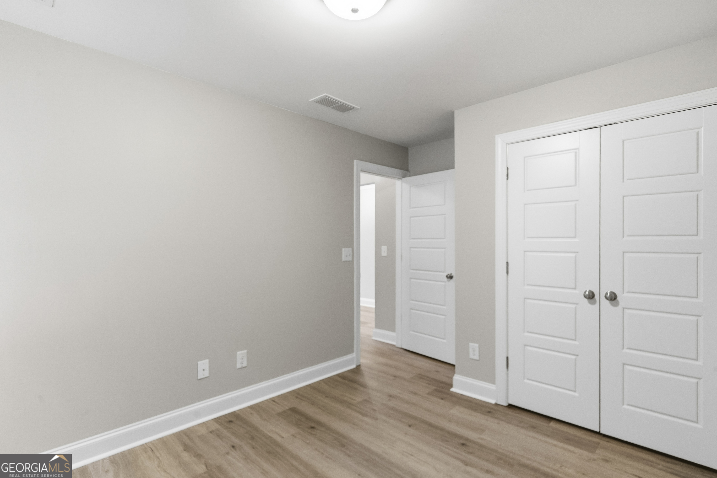 100 Bark Circle Property Photo 10