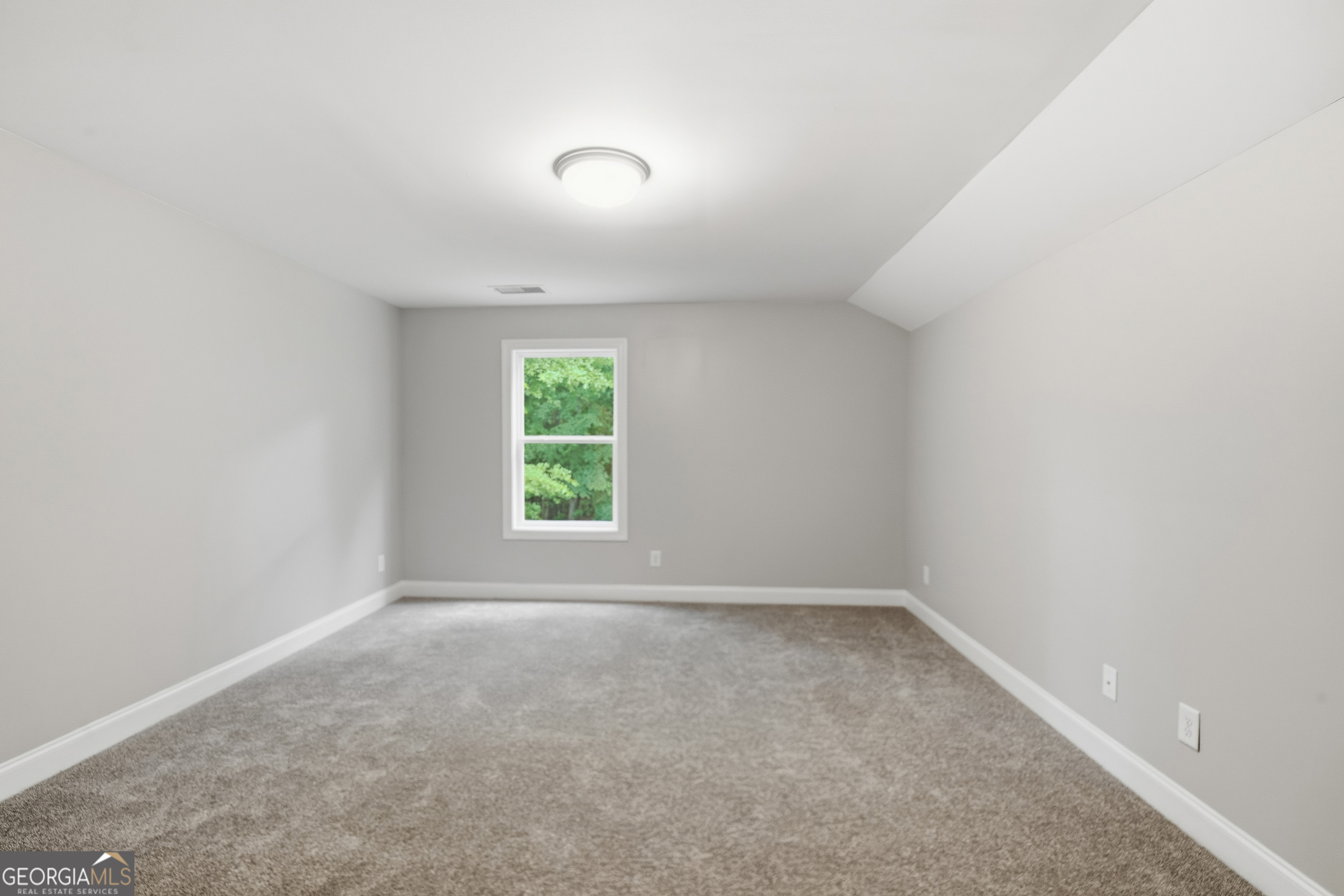 100 Bark Circle Property Photo 22