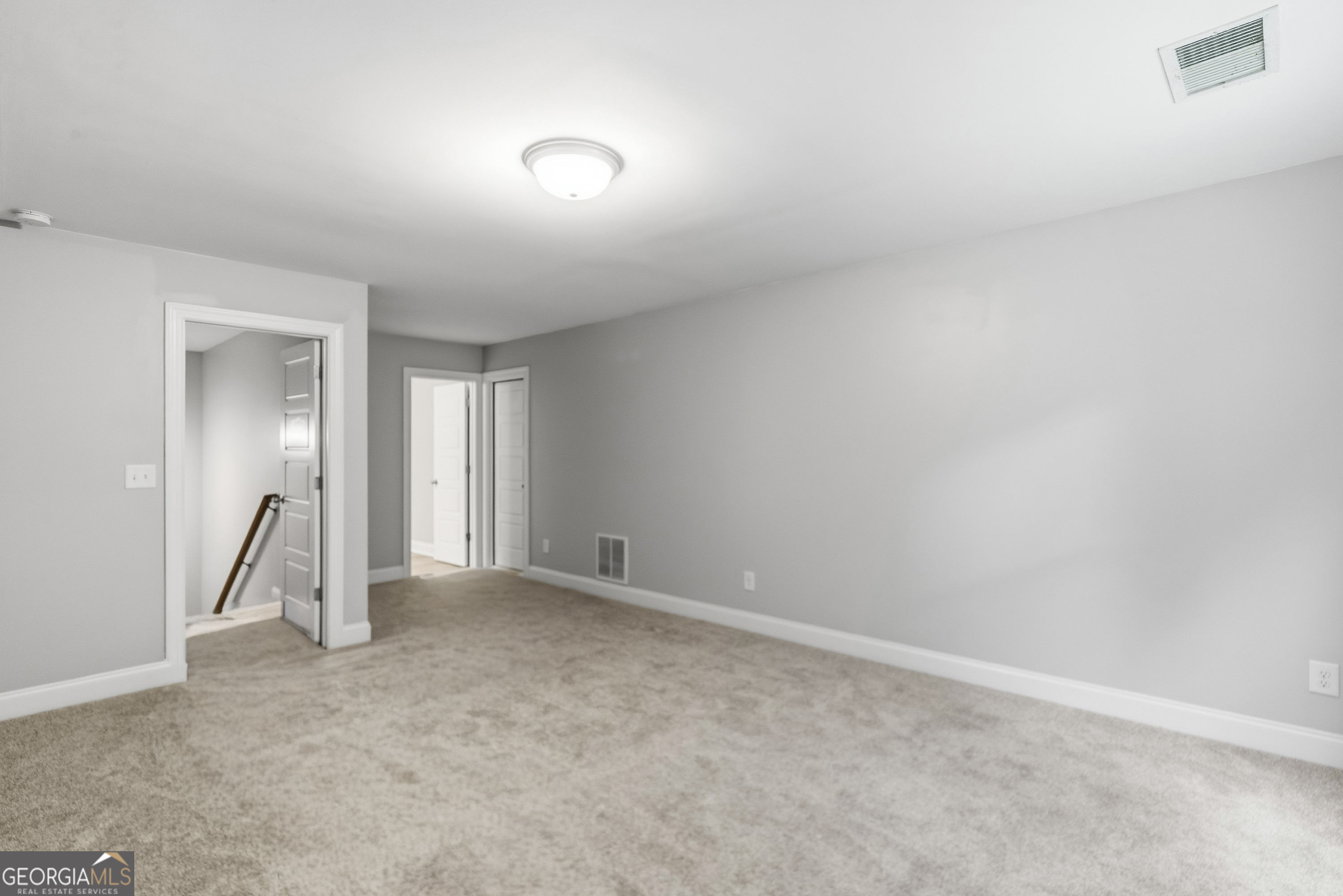 100 Bark Circle Property Photo 23