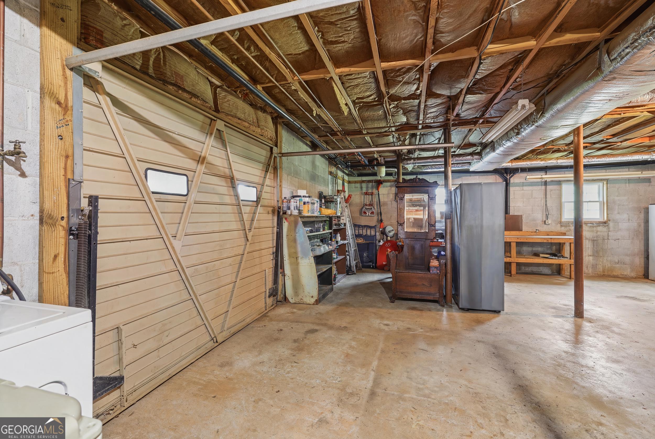 500 Ketron Drive Property Photo 32