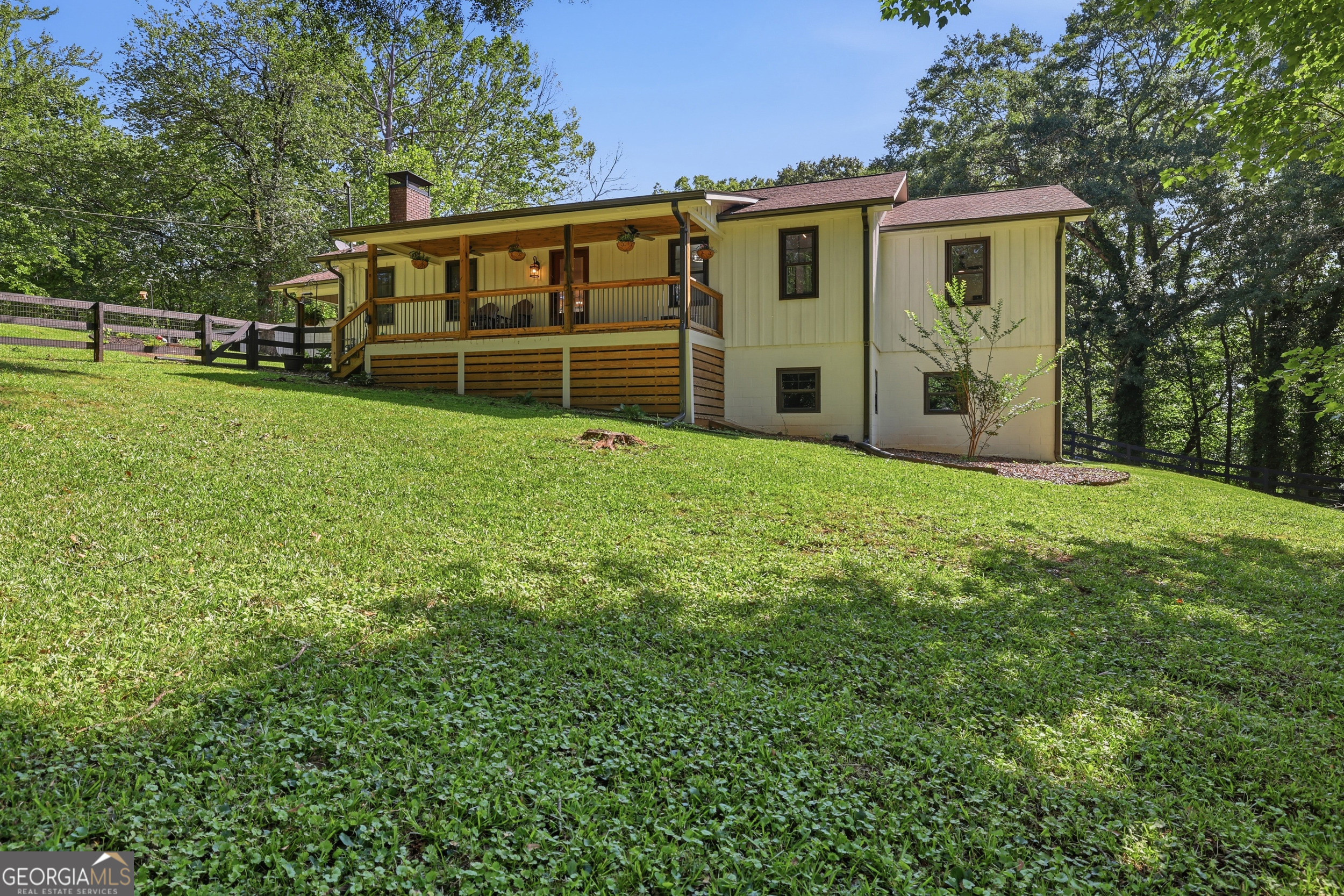 500 Ketron Drive Property Photo 41