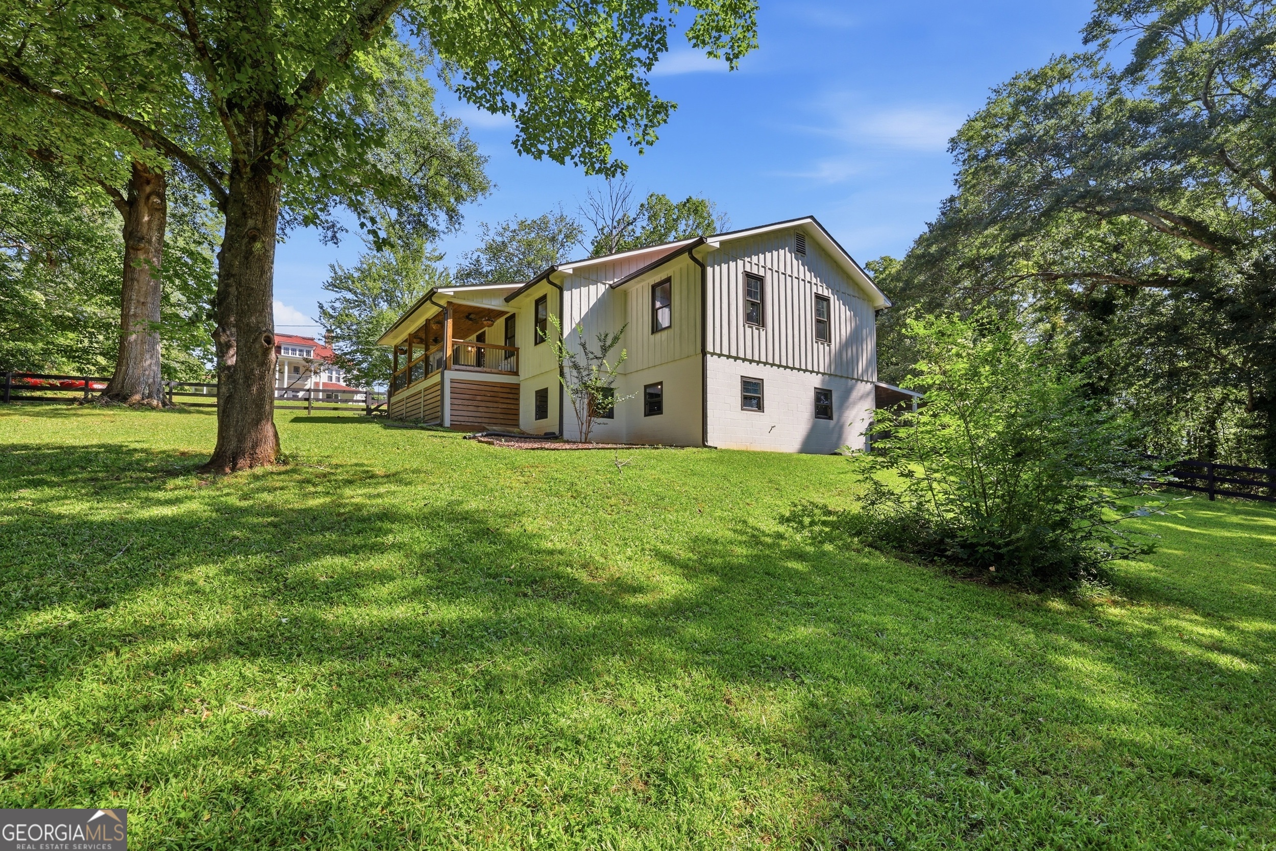 500 Ketron Drive Property Photo 42