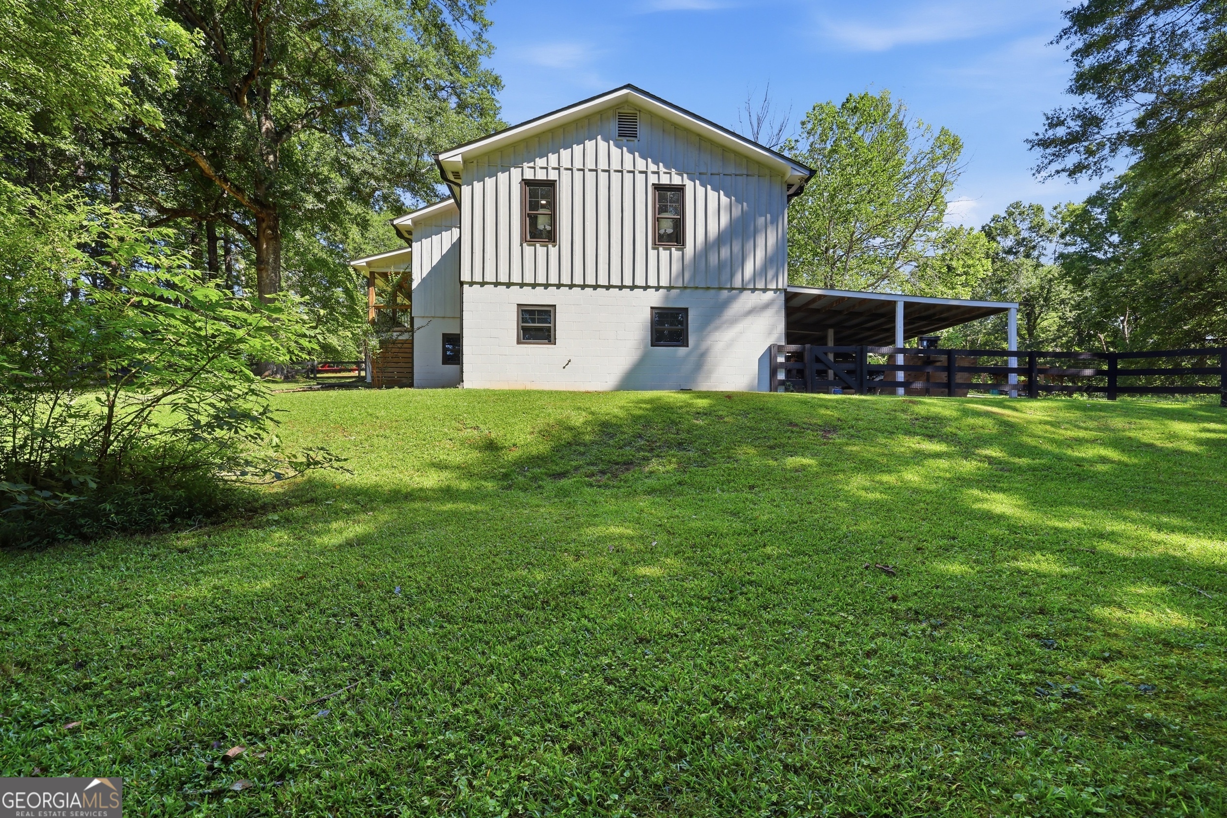 500 Ketron Drive Property Photo 43