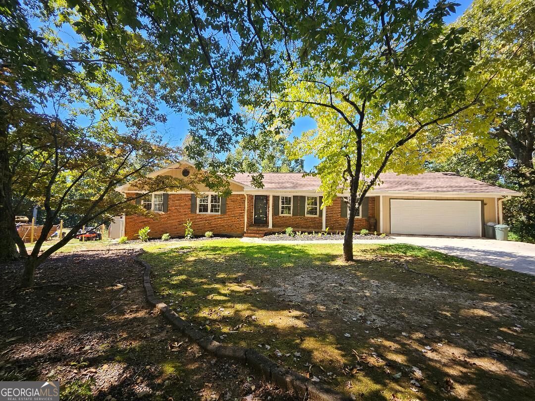 38 Ridgeview Drive Se Property Photo 1