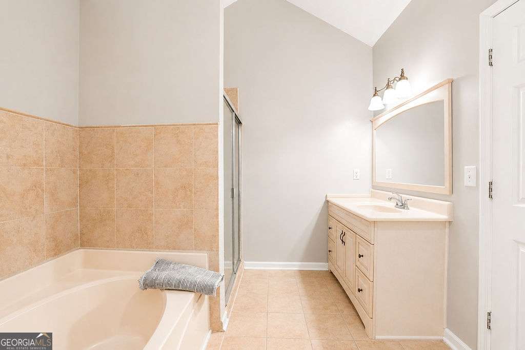 775 Stonemill Manor Property Photo 21