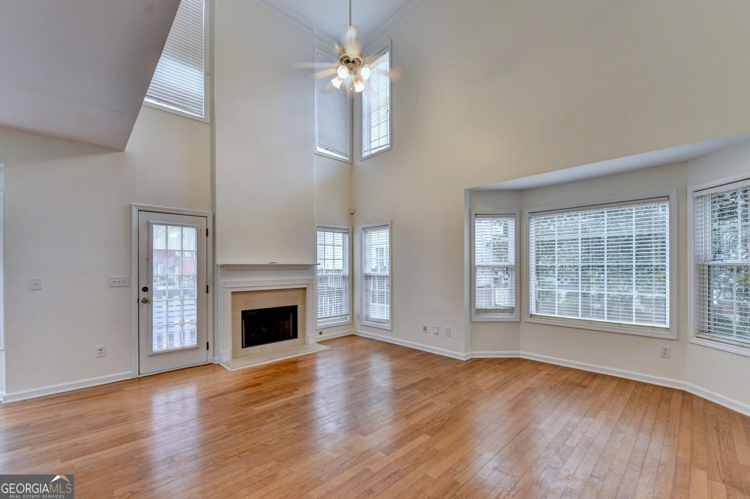 3761 Lake Point Boulevard Property Photo 5