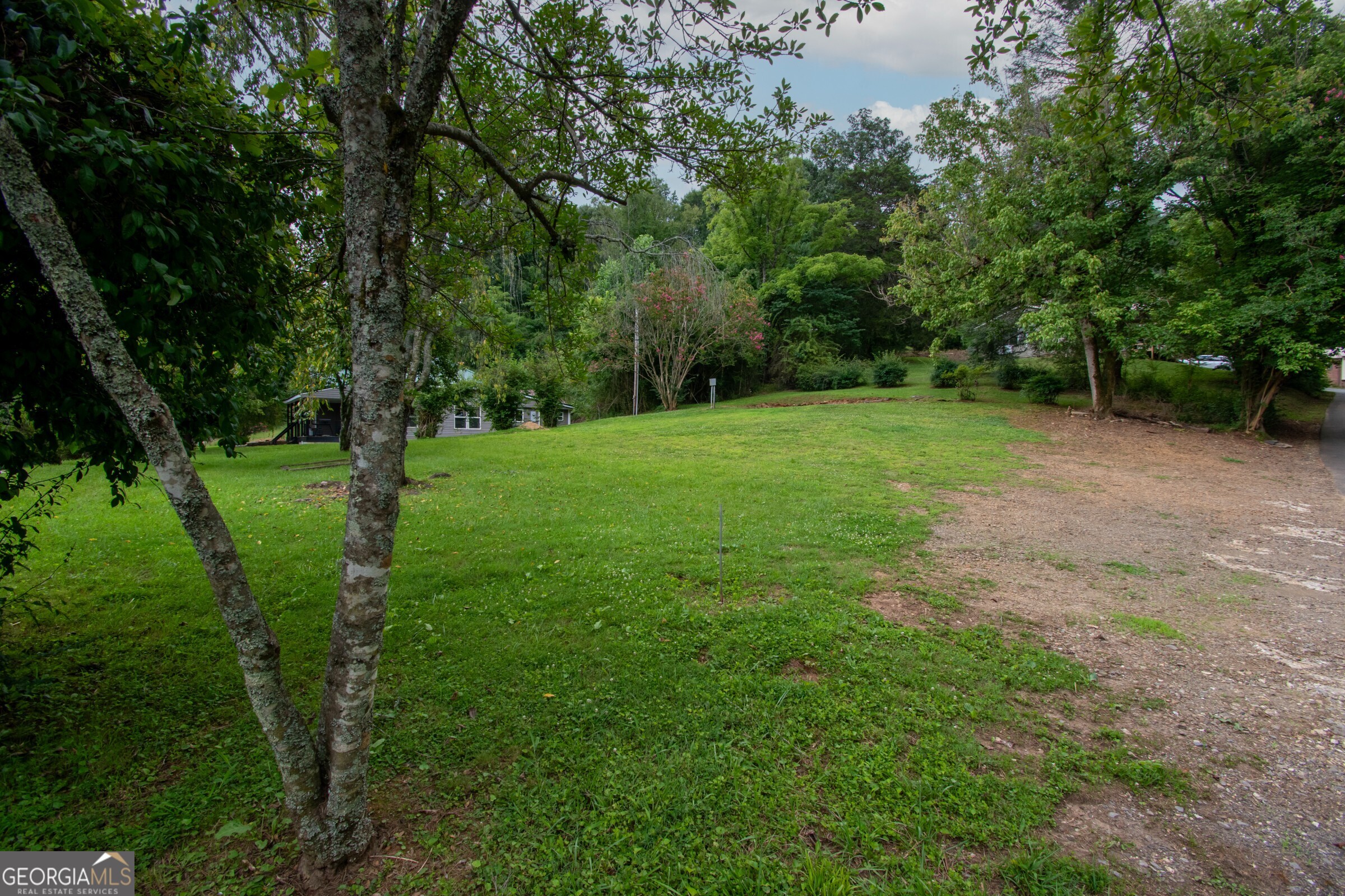 5 Hannah Lane Property Photo 1