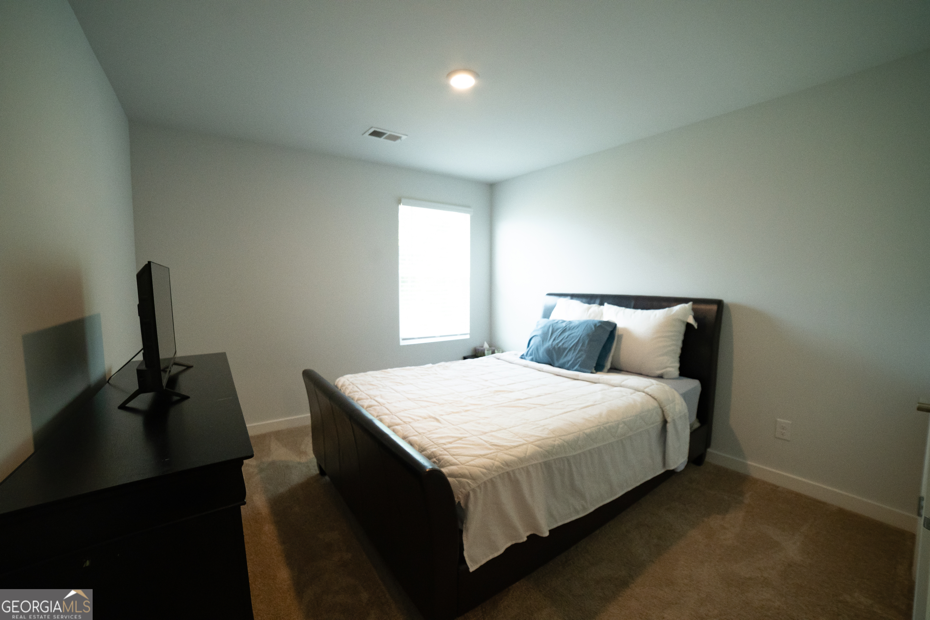 1193 Bluecoat Circle Property Photo 5
