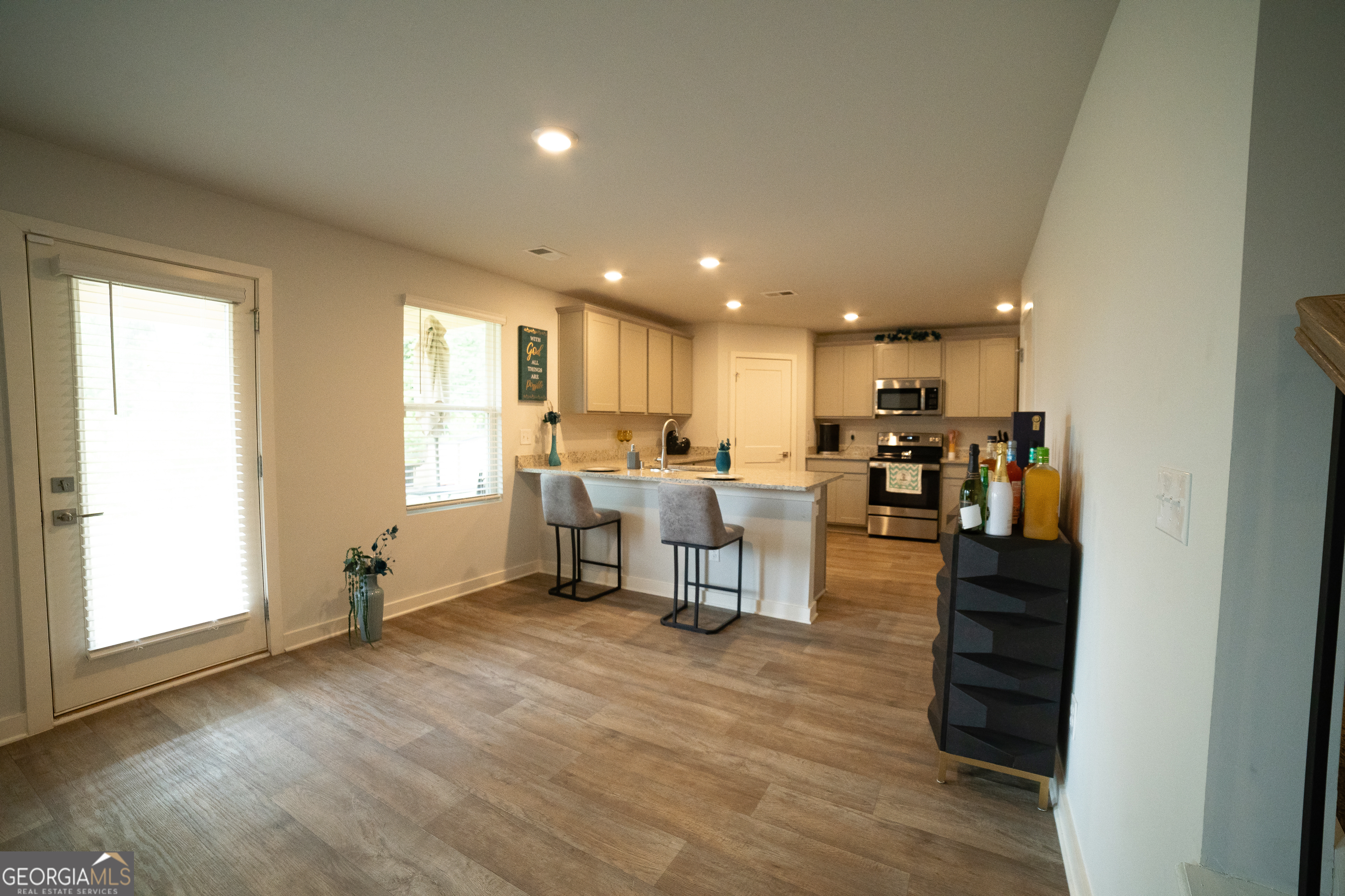 1193 Bluecoat Circle Property Photo 9