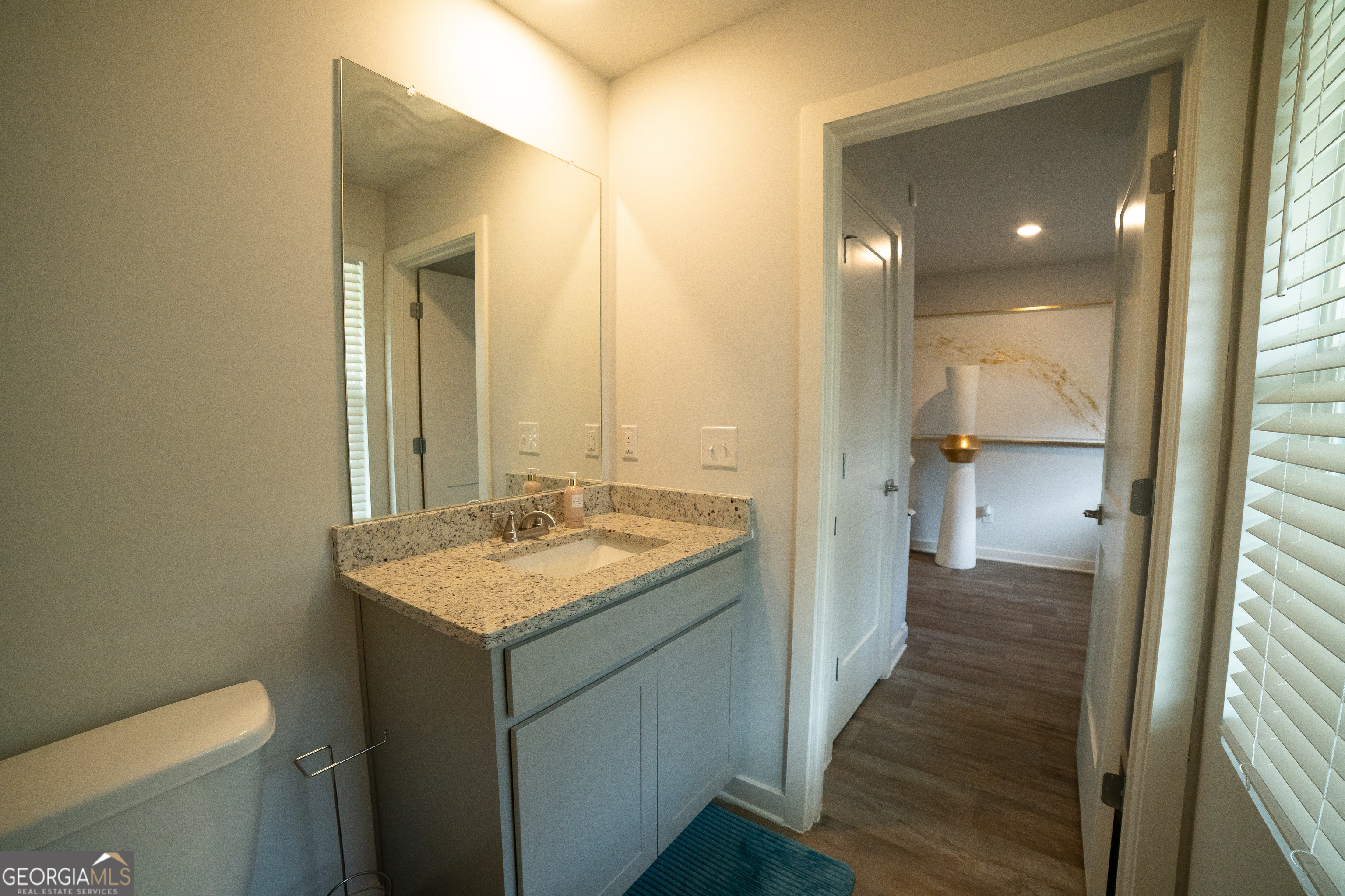 1193 Bluecoat Circle Property Photo 17