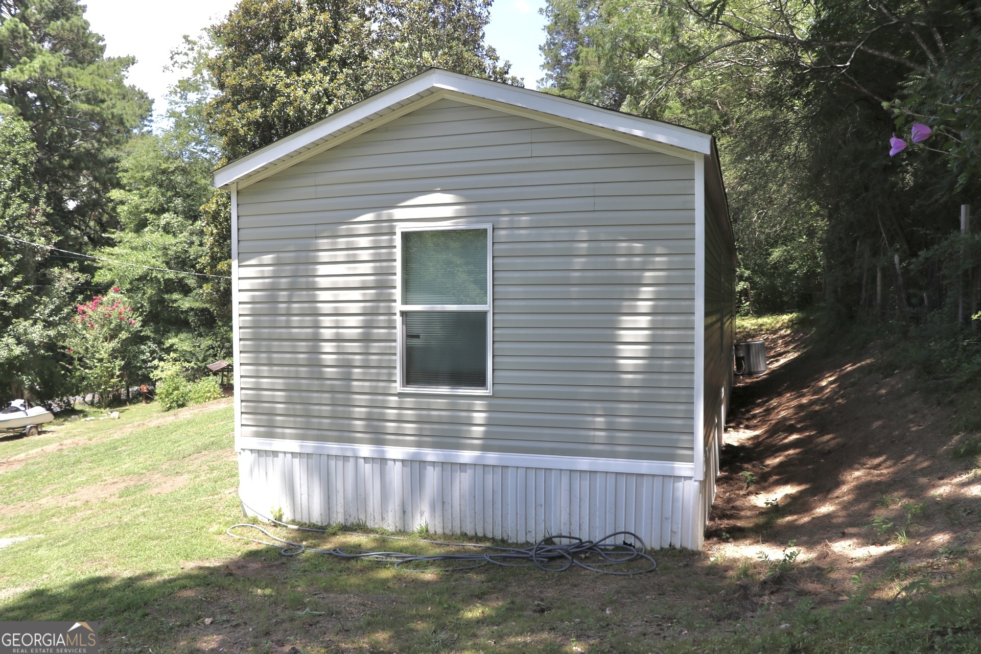 751 Martin Street Property Photo 13
