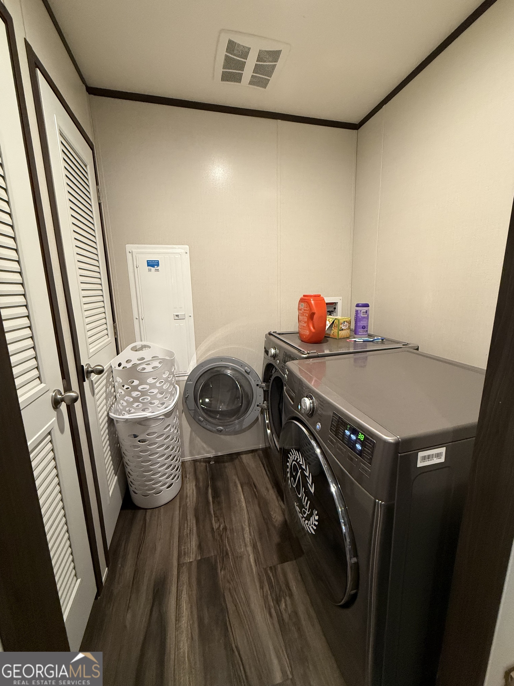 751 Martin Street Property Photo 42