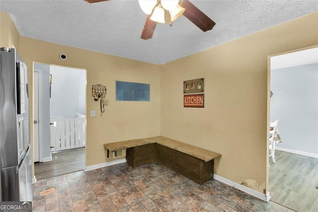 4933 Woodstream Lane Nw Property Photo 10